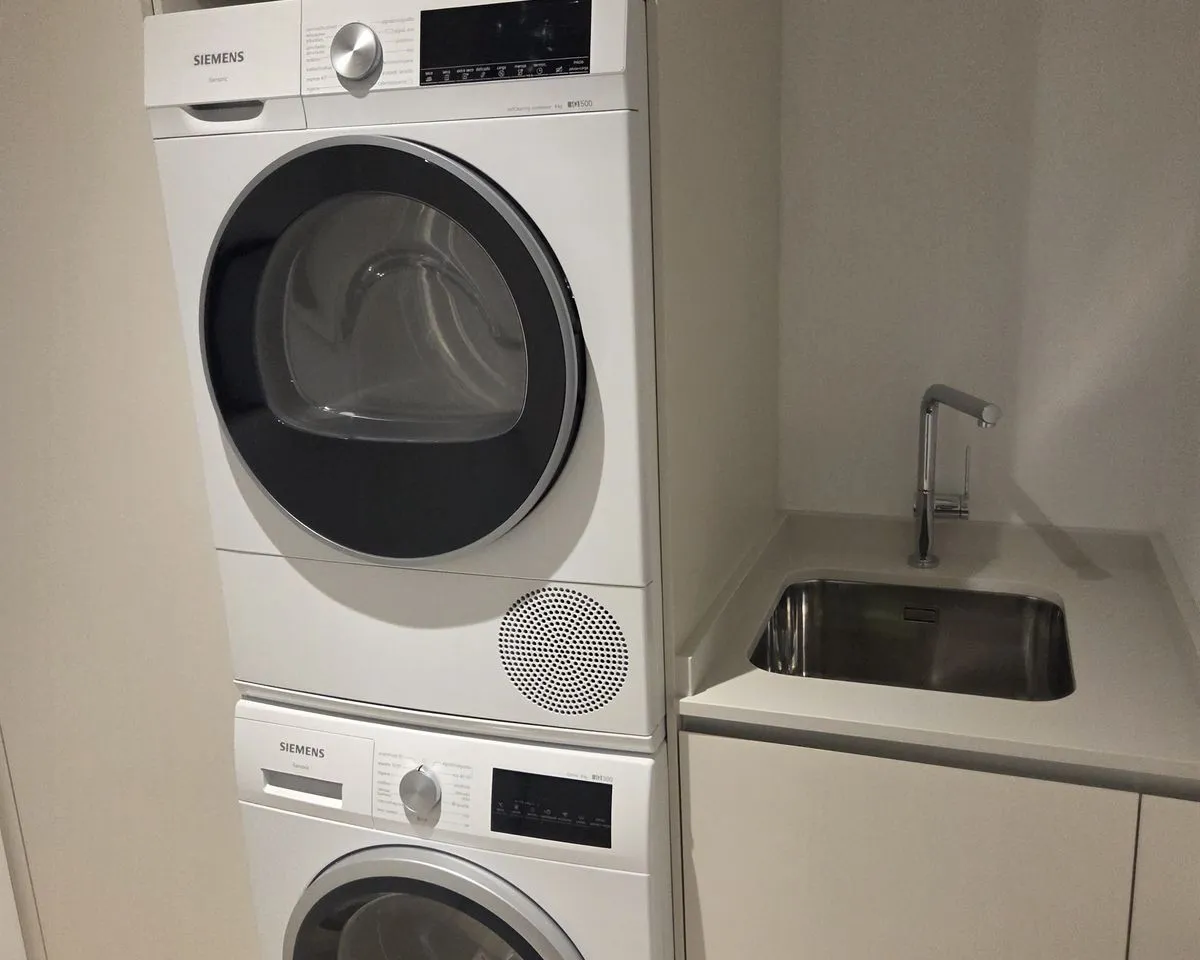 4c9f5adf-c625-4bde-af2f-43e603aeffc7