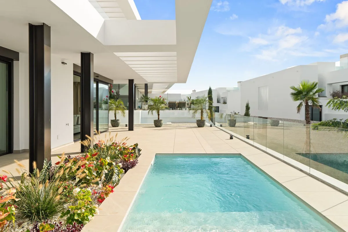 8cb39540-d0ed-4a19-af06-12a227fd9bfd