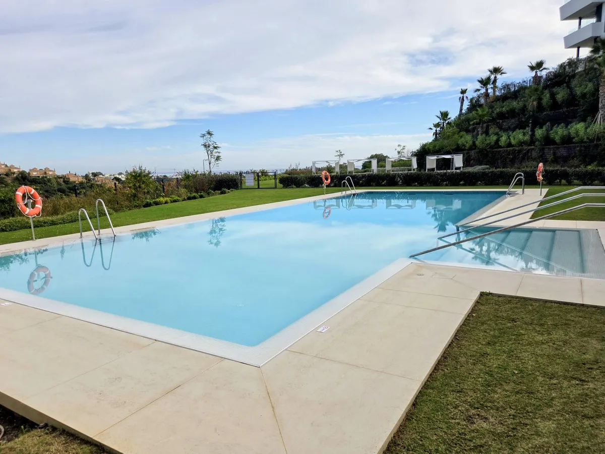 92a42606-d443-41fd-ade7-34b371411241