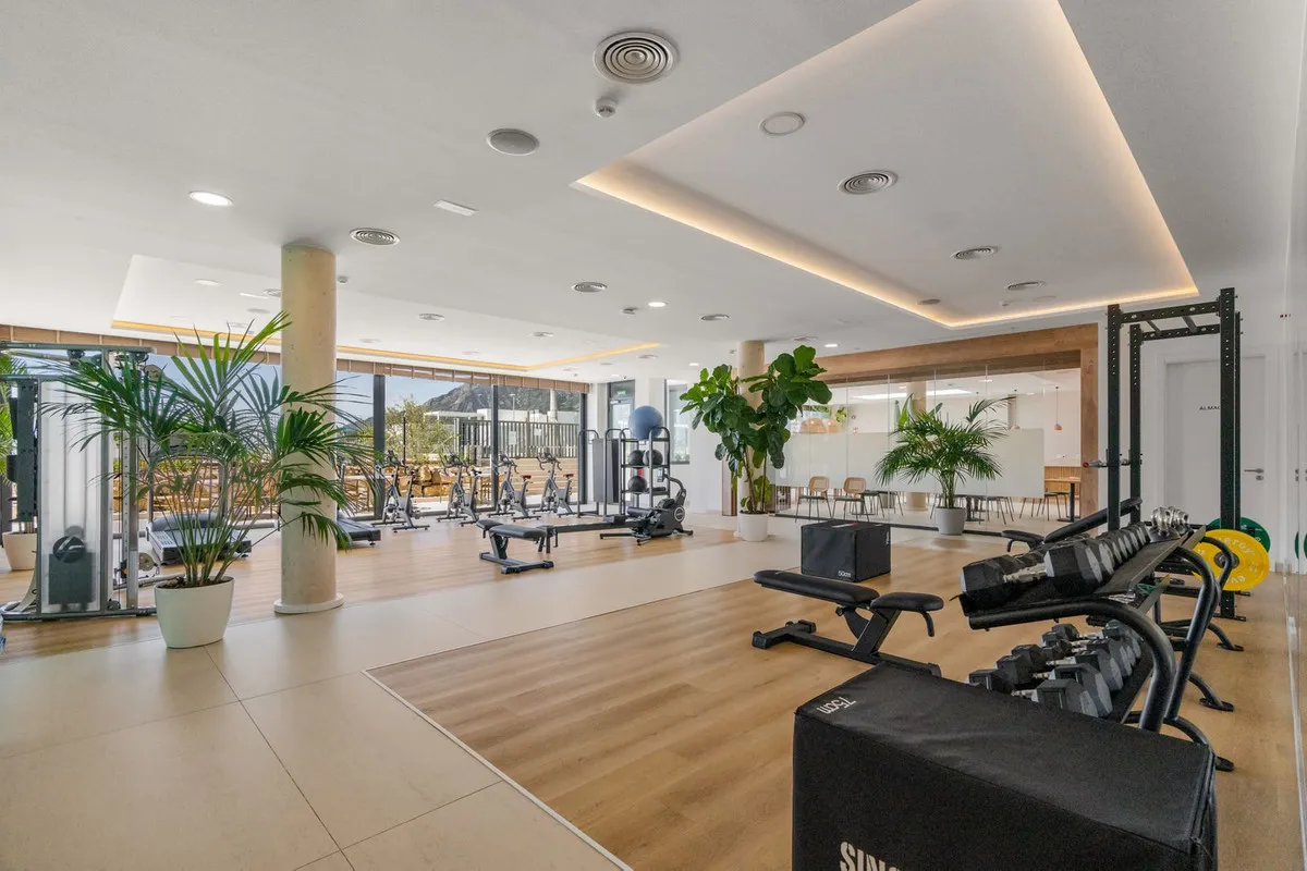 efb4b40a-89a8-4369-bf75-db0fa056892d