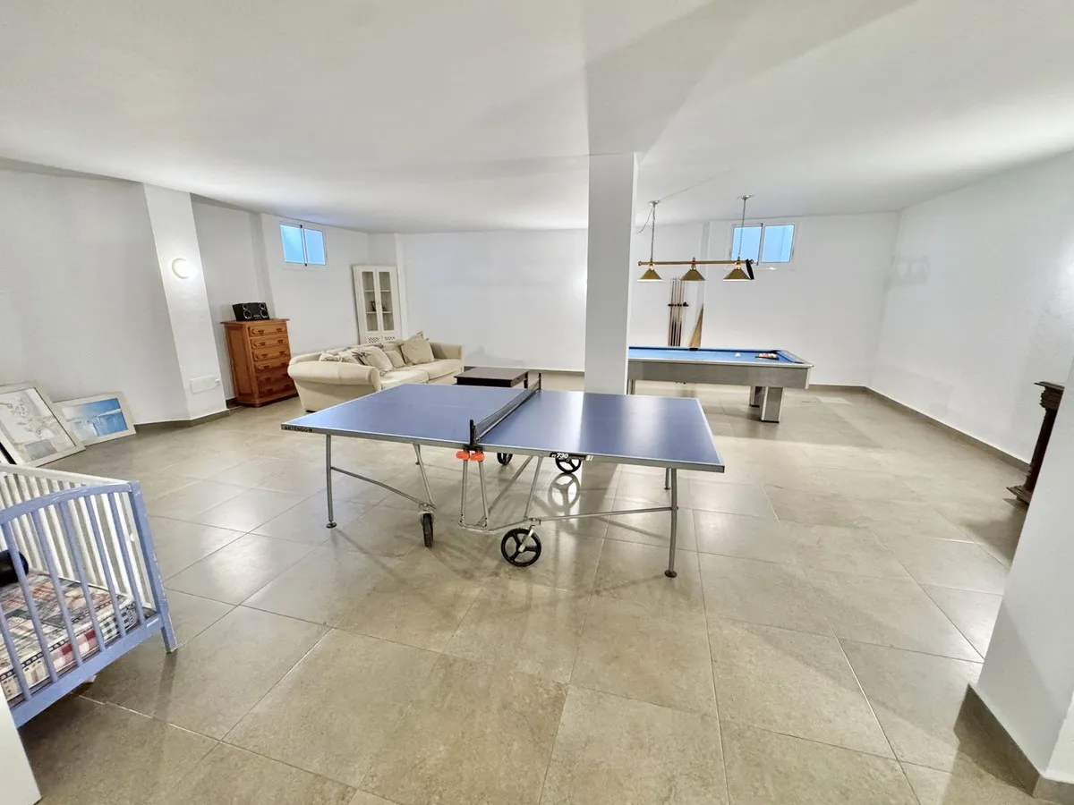 9cc9847e-a6fc-4504-9c31-b069f9123495