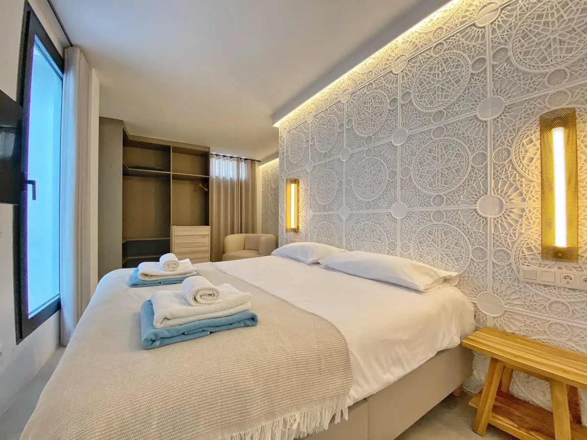 29c60ac9-833a-4bc2-9045-8bab0ff50f1b