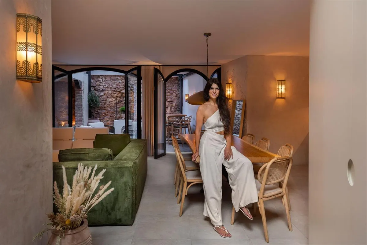 c6fe67dd-9764-4ae5-b93d-6a68be79c0de