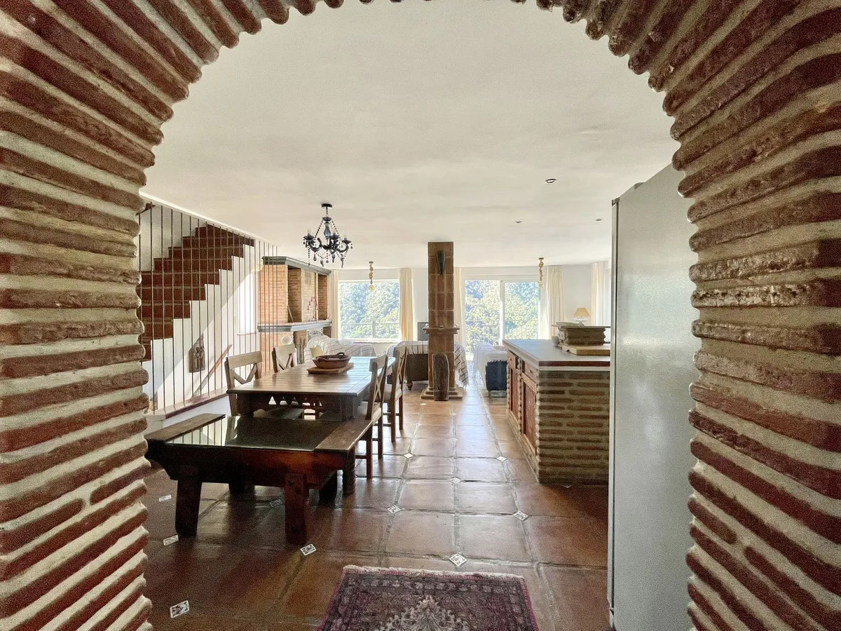 2a3aad9a-c1fd-4065-a005-2135b92c9e44