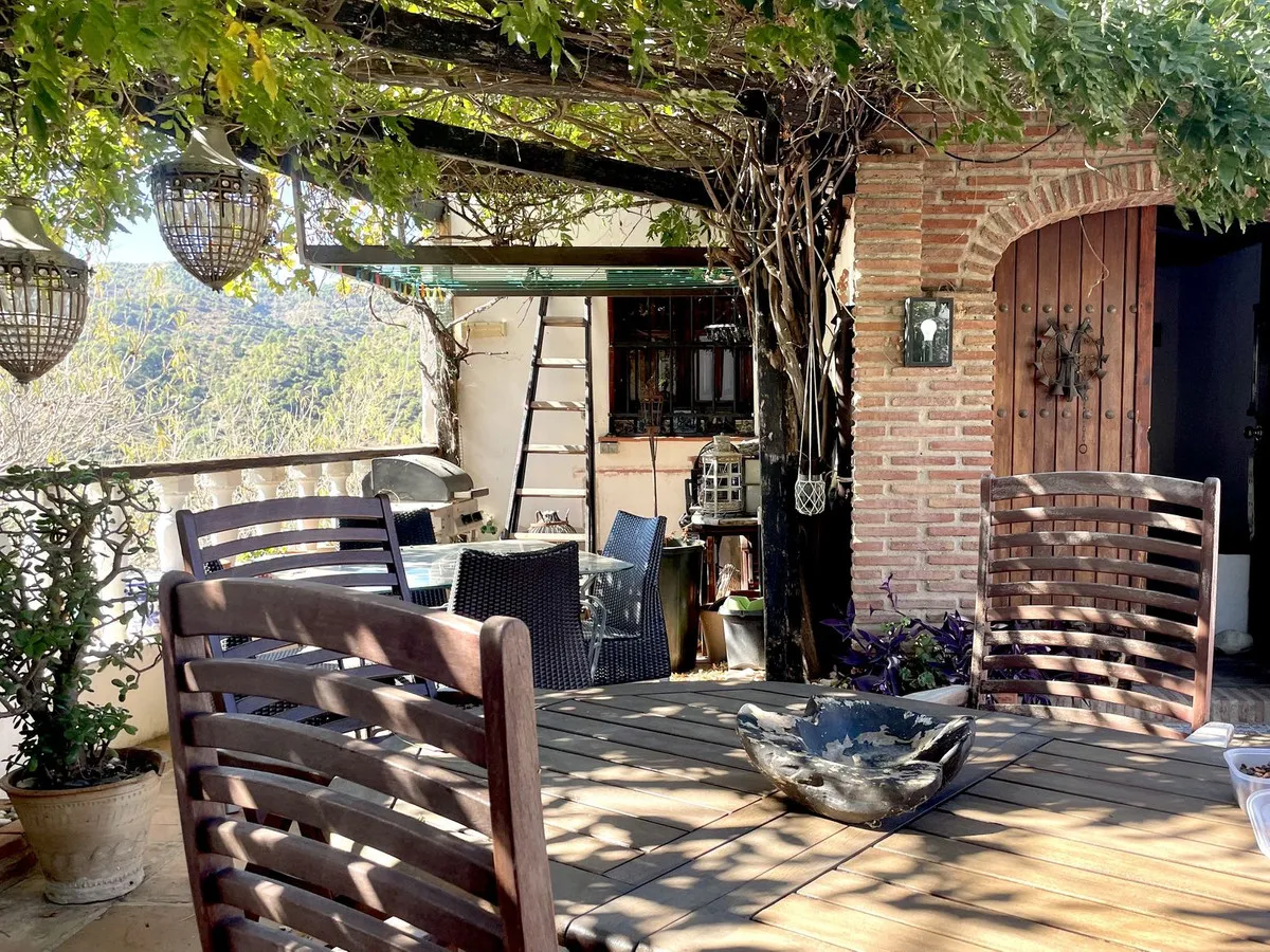 7671bb61-de82-4d10-b5f5-93d75109625d