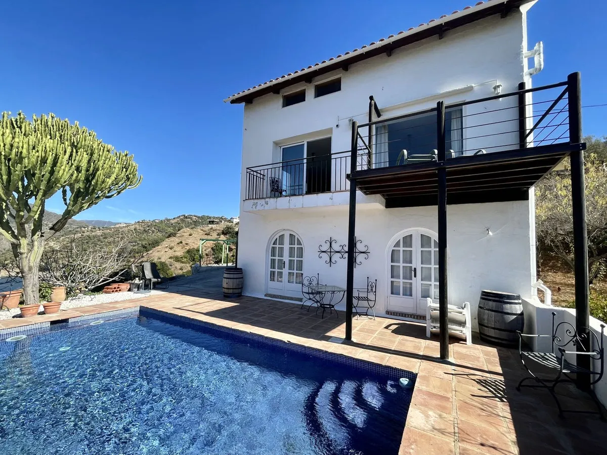 8a61e21e-21f4-4735-b587-b1b72ef85344