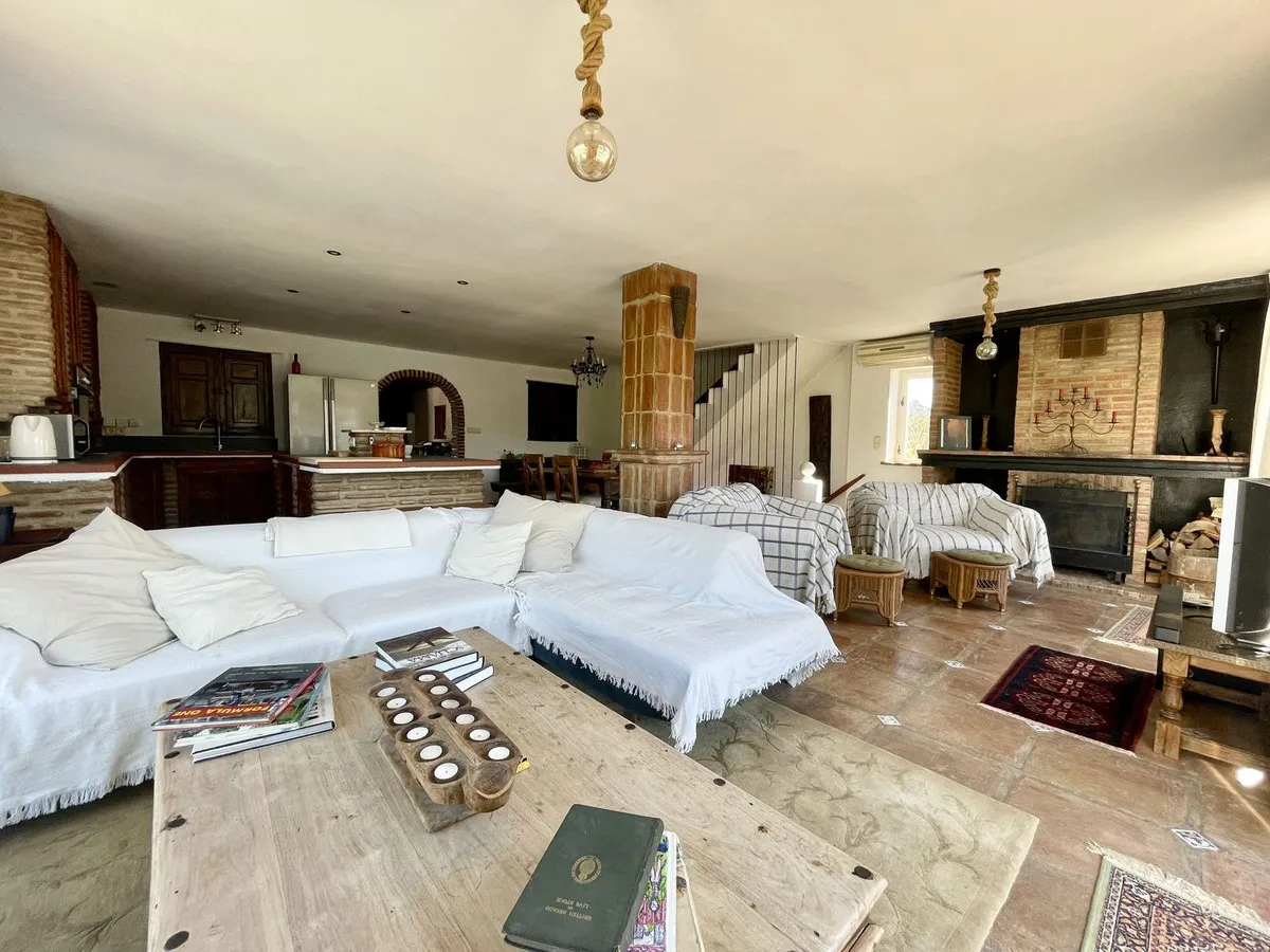 cc5ceceb-df76-42a3-9fb0-a25871624cb3