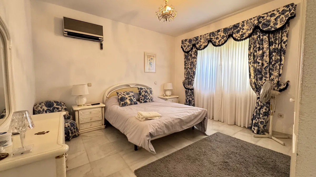 5164141e-c11a-4e54-b163-ca0bd8050e53