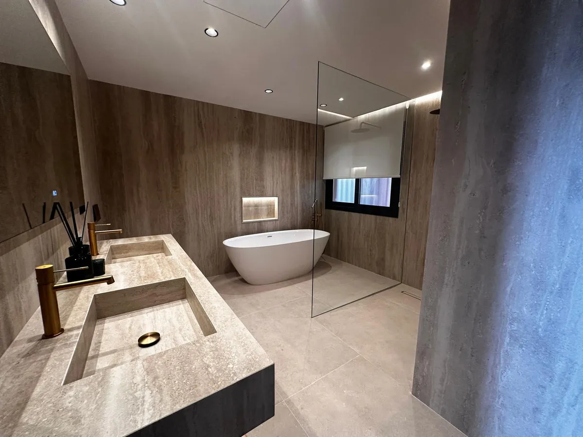 0b4f86bc-eaaa-41e0-9b5c-efa539eb72c3