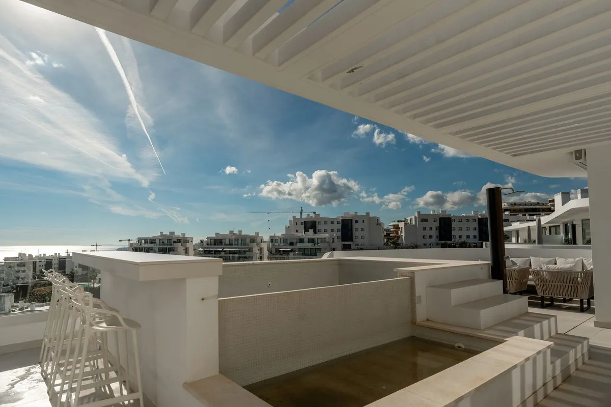 0c94bb0a-7551-4afa-b50d-09cae1870dc0