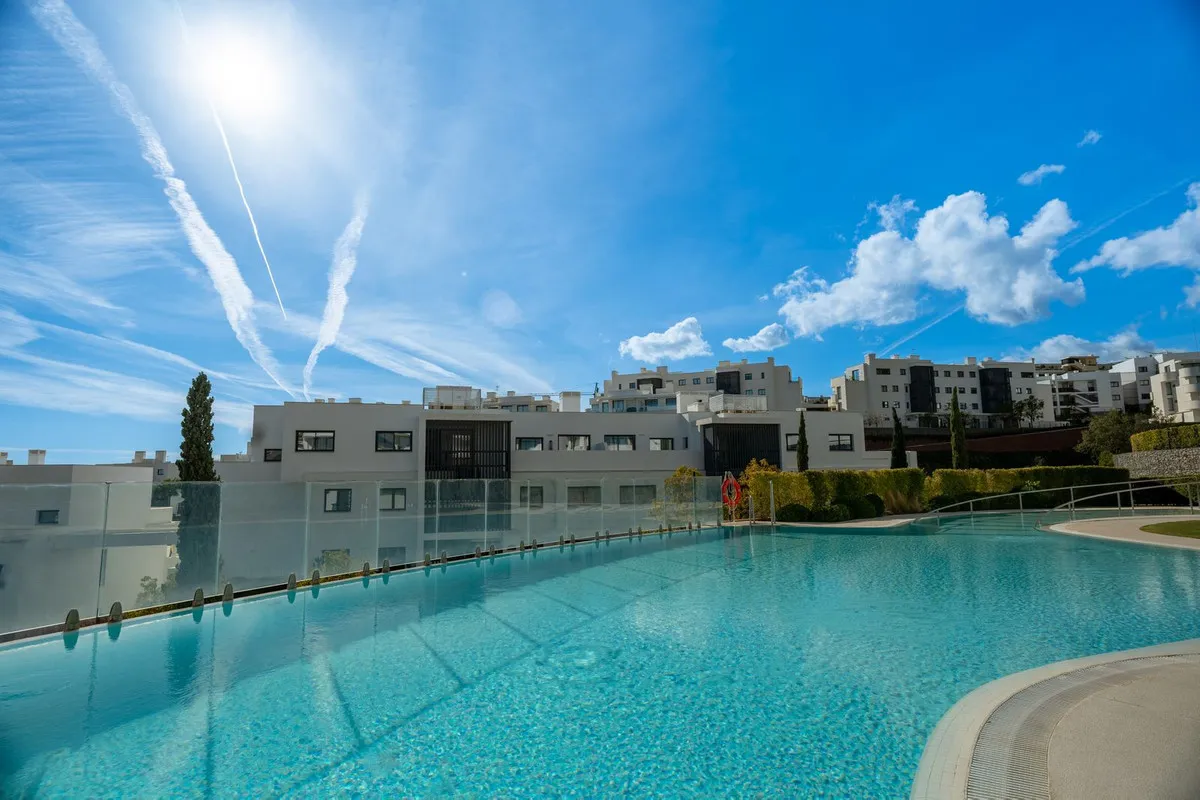 34dc14e6-9c3b-42b1-9392-bdb7f9b29266