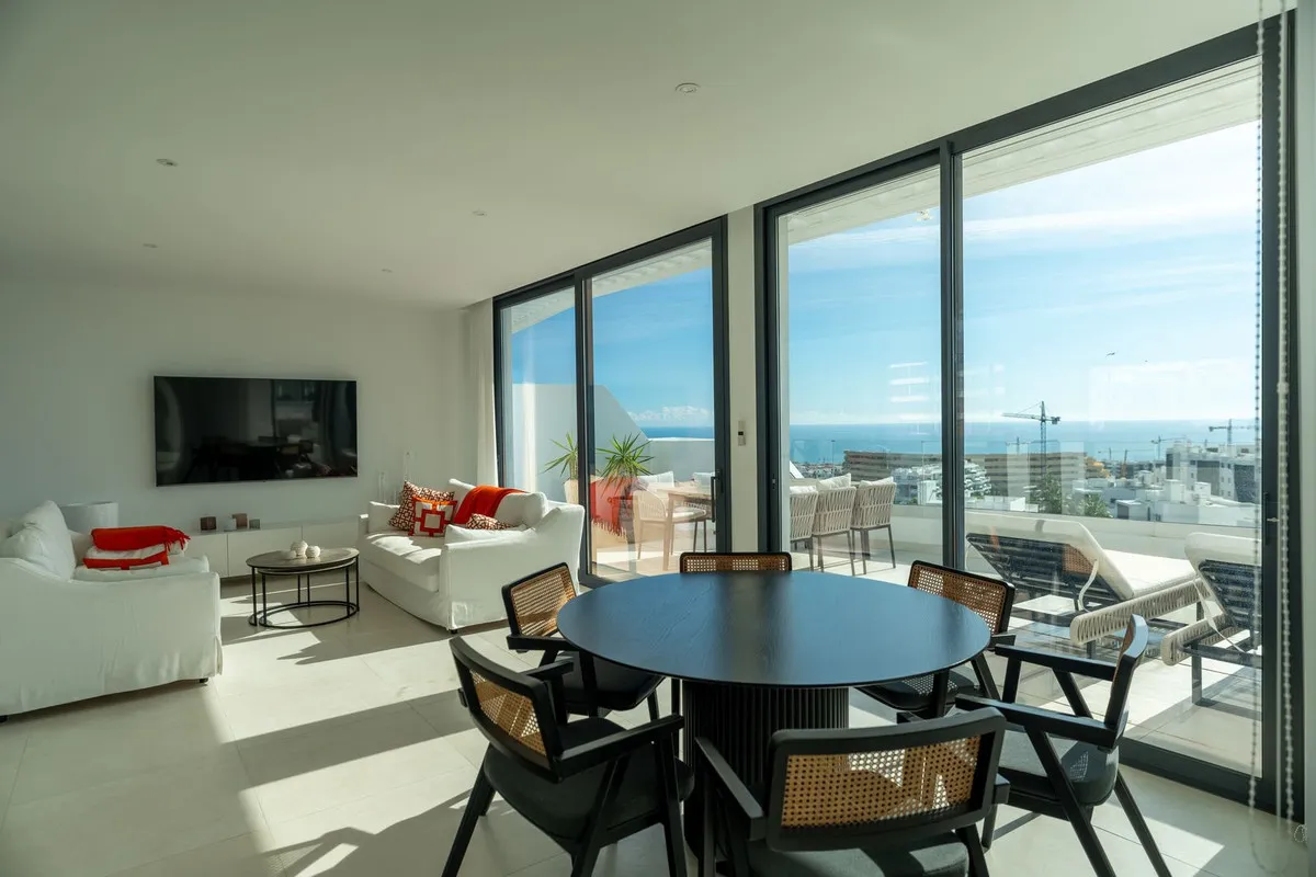 c1ae03ab-26f0-49e8-904b-429437ad24ac