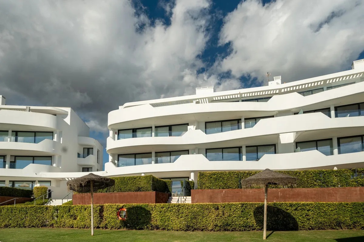 d5bfd1f4-41a5-4bfd-932a-16fc804fcf75