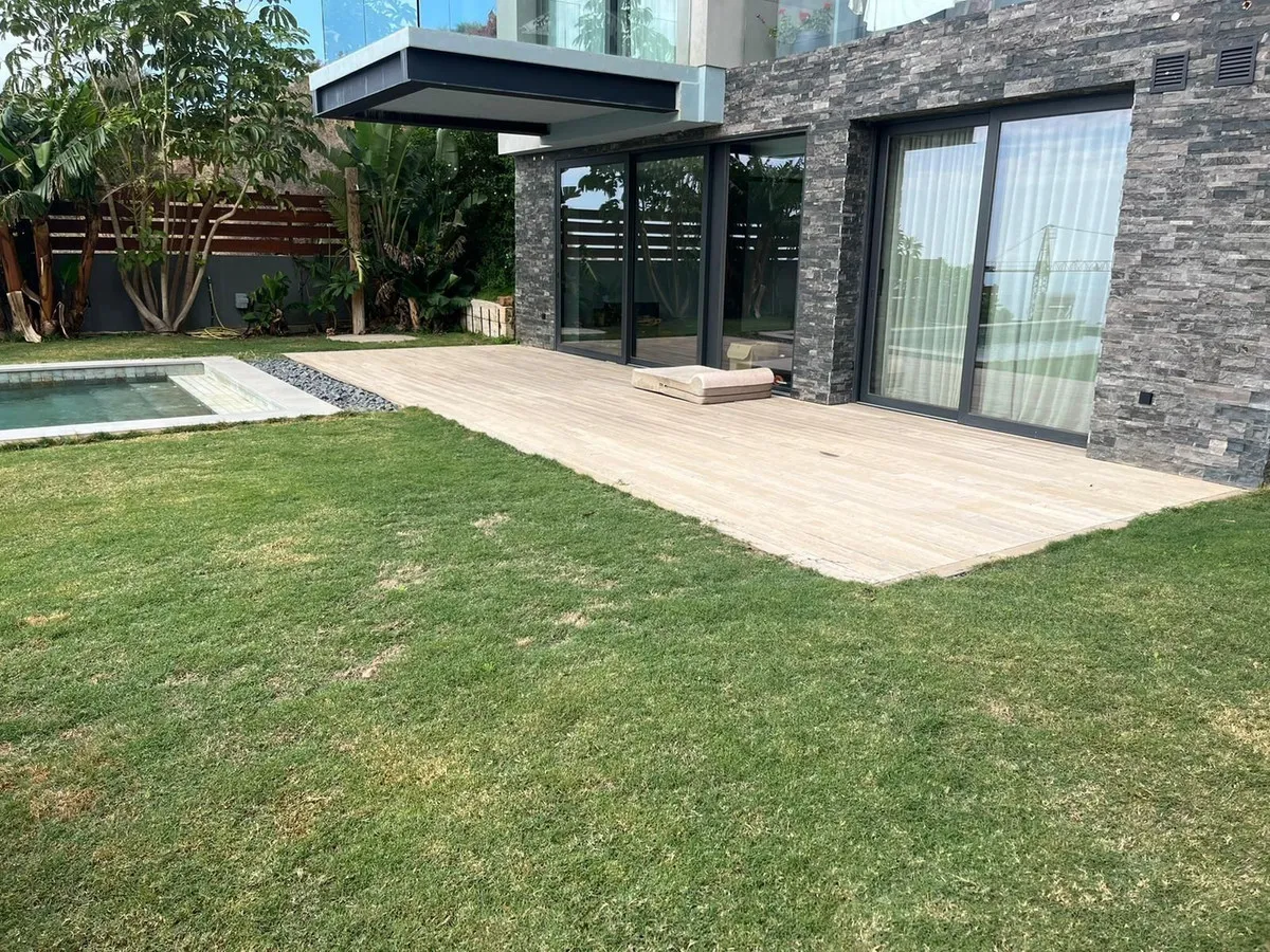 5994ed7a-1fca-44d8-9d37-7f2ae63d35c7