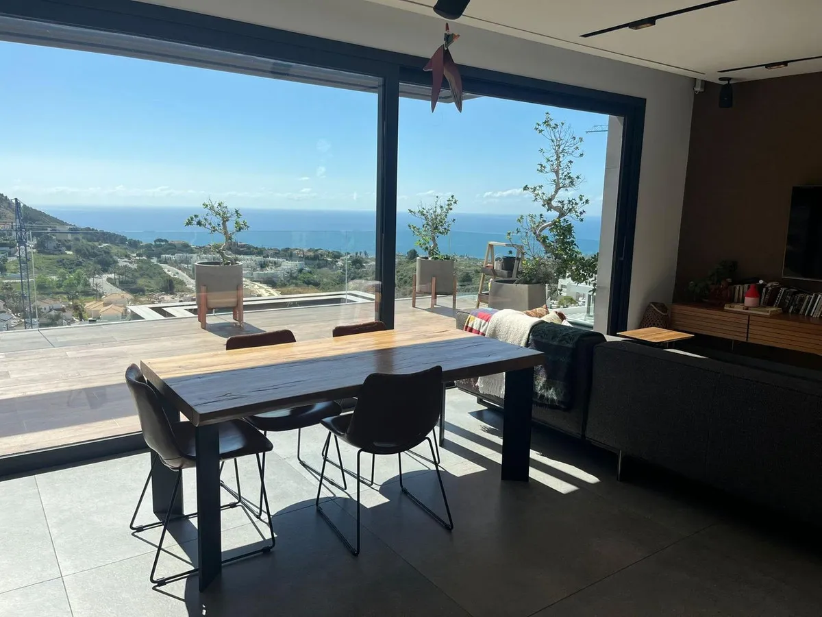 5ed3943d-9e2d-4b83-bbf5-30ddb4ba3291