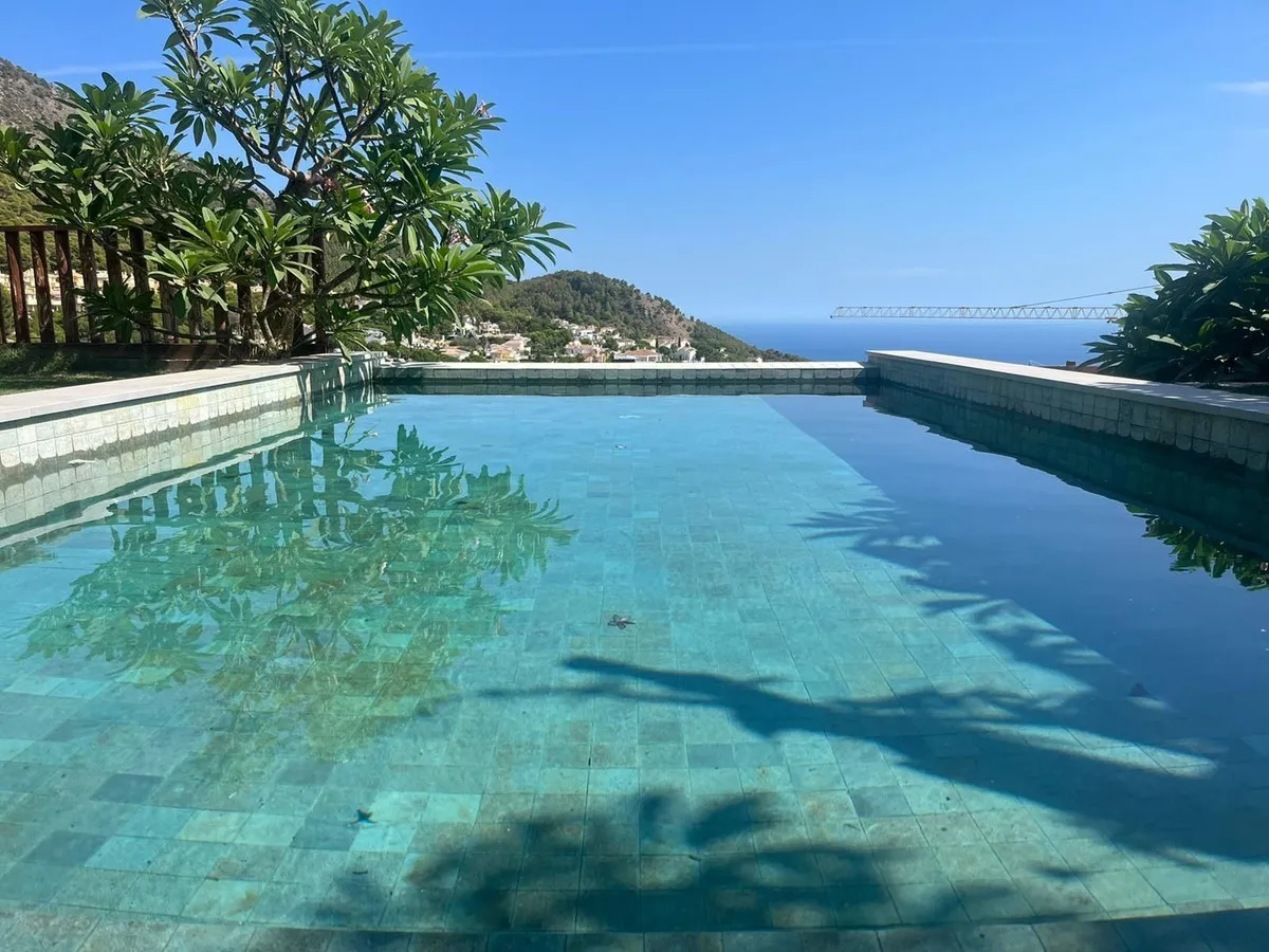 Contemporary Sea View Villa in URB Buena Vista