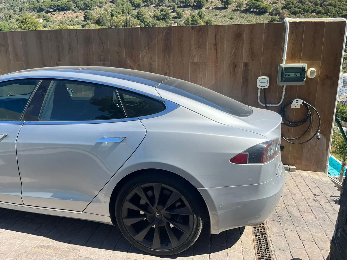 94a2bcbb-2cb6-472f-9b0a-1f22d1733f87