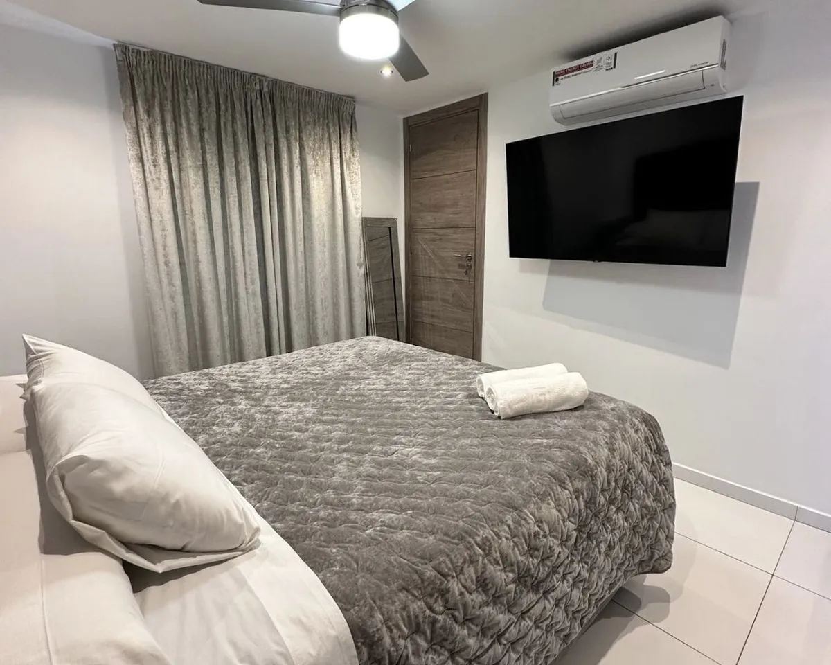 a6900ac3-2d21-4de1-8e7d-4203afc7d7d2