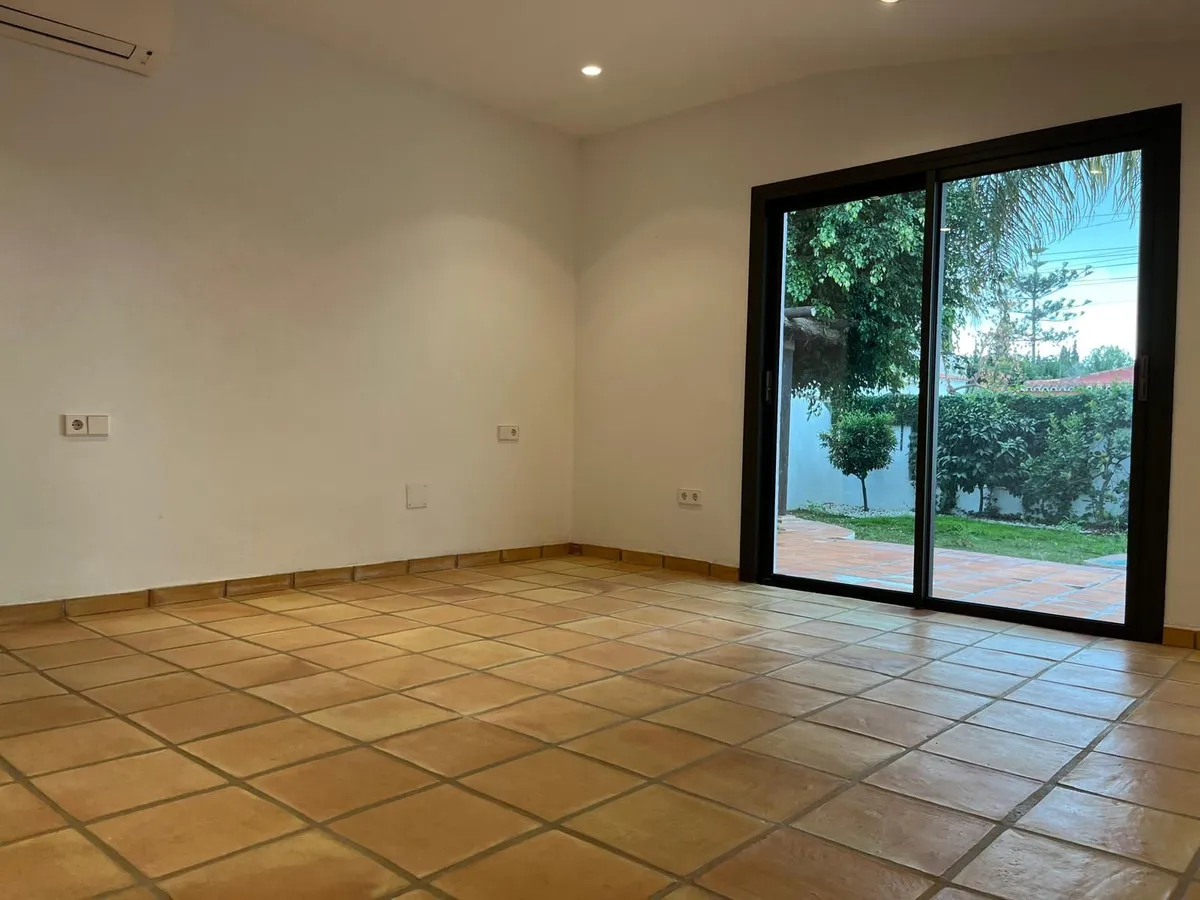 3dd21641-347b-4880-95f4-f77abee01687