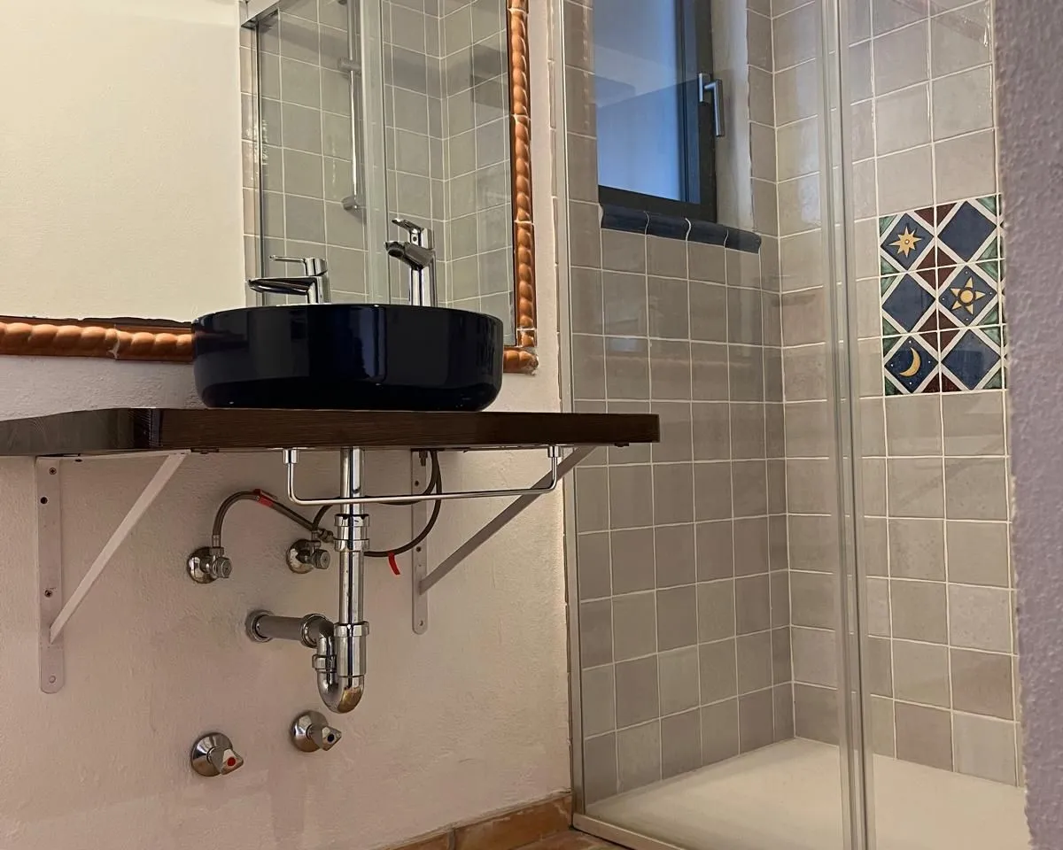 94c5b01c-85d9-42a9-b21d-a4d2c358c9c2