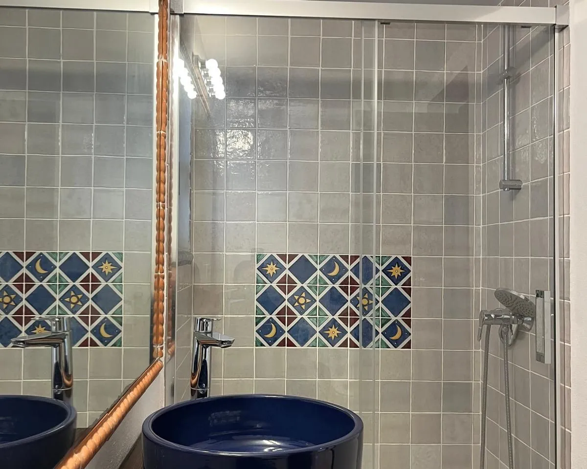 e3492895-74fa-4ce3-833e-91b5141a5983