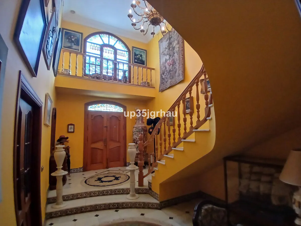 ad1774af-066c-4957-a8b6-53c6c0d41b29