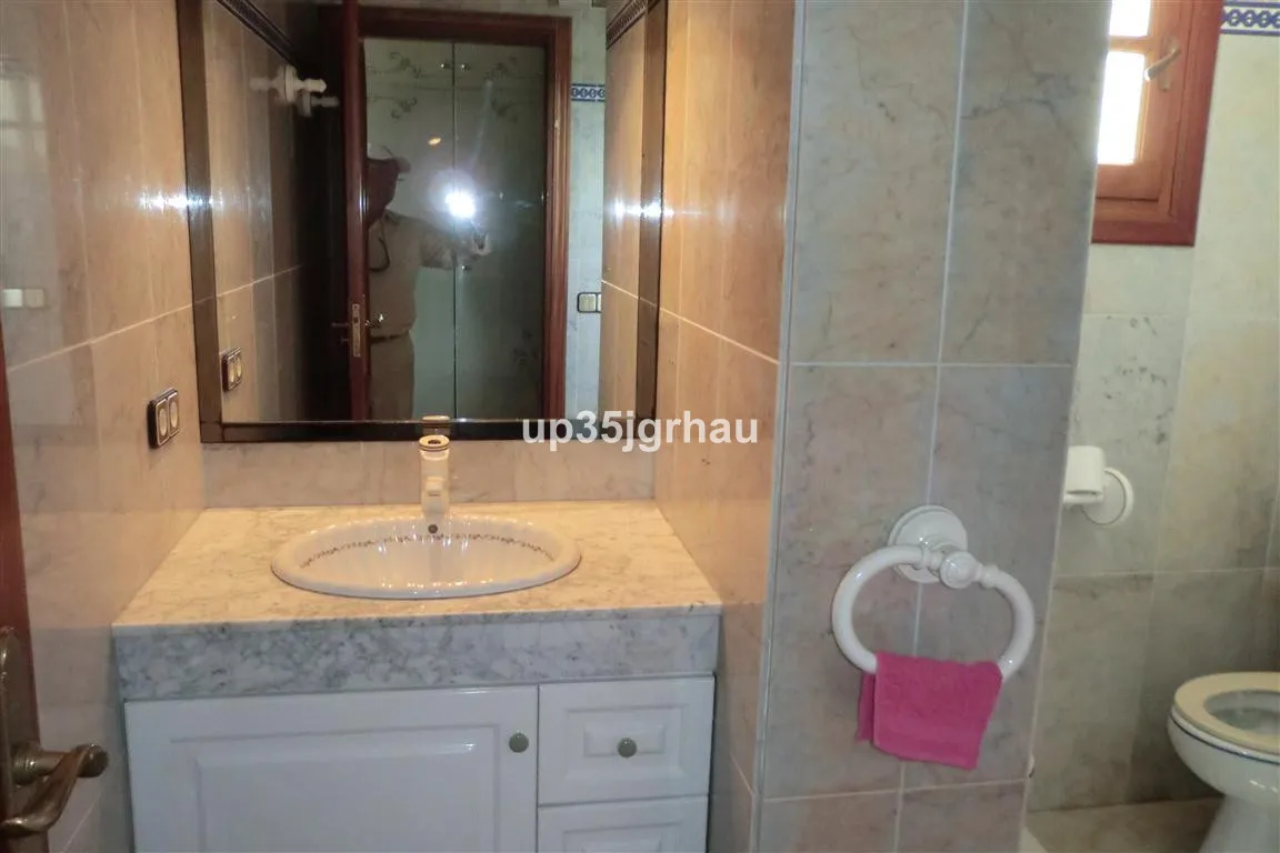 fad4cf50-66a5-4df3-99ea-b273bb1c6e7b