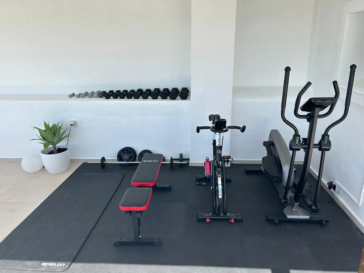 0732fb93-f03f-4bbe-ad73-13e705172e19