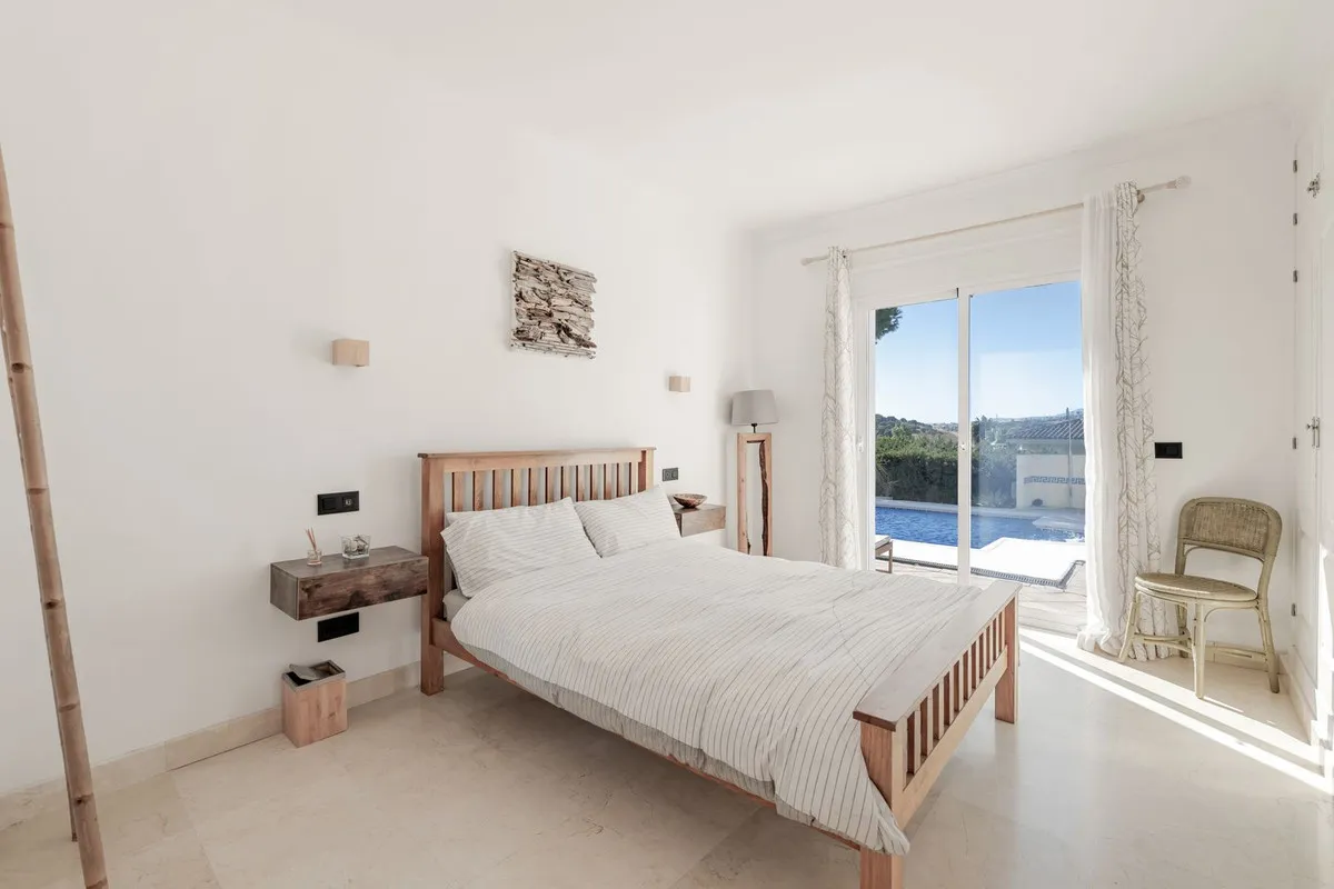 669973b6-d3e6-4fc4-a691-a709aff5d77d