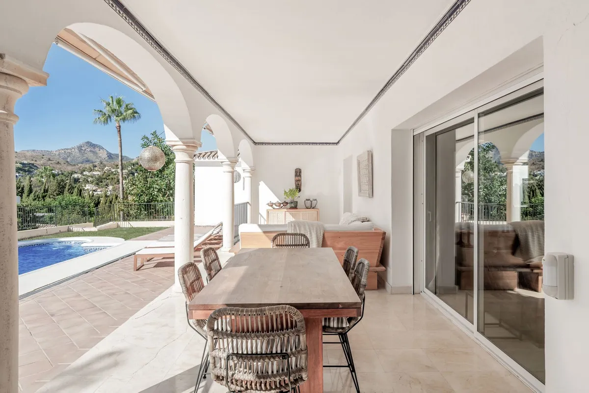 dd86cfa0-bd47-4364-8b16-5aa01b20b91b