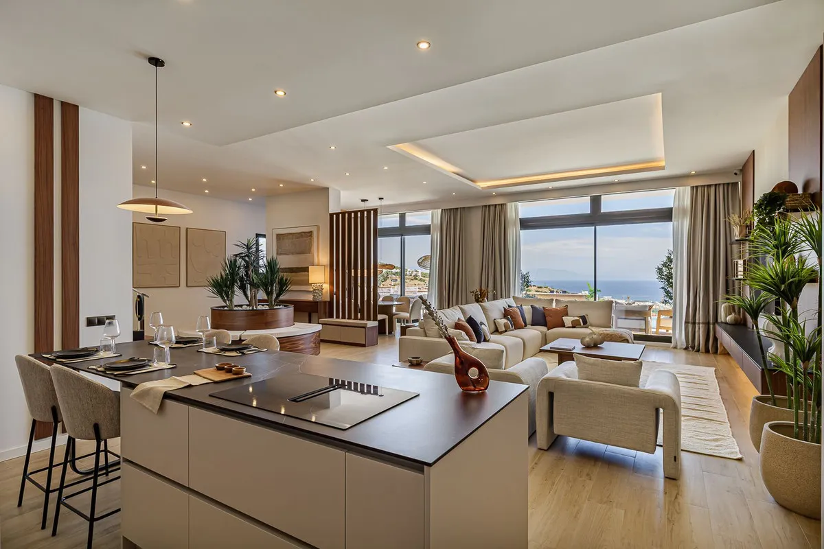 394bed16-04af-4a81-8bf0-9c214e78990e