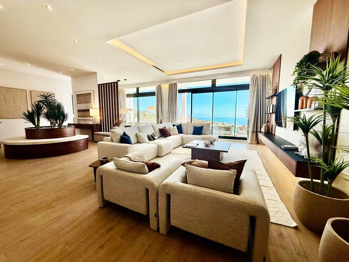 7eb375d5-6f0c-4e44-b0e7-9615271aa815