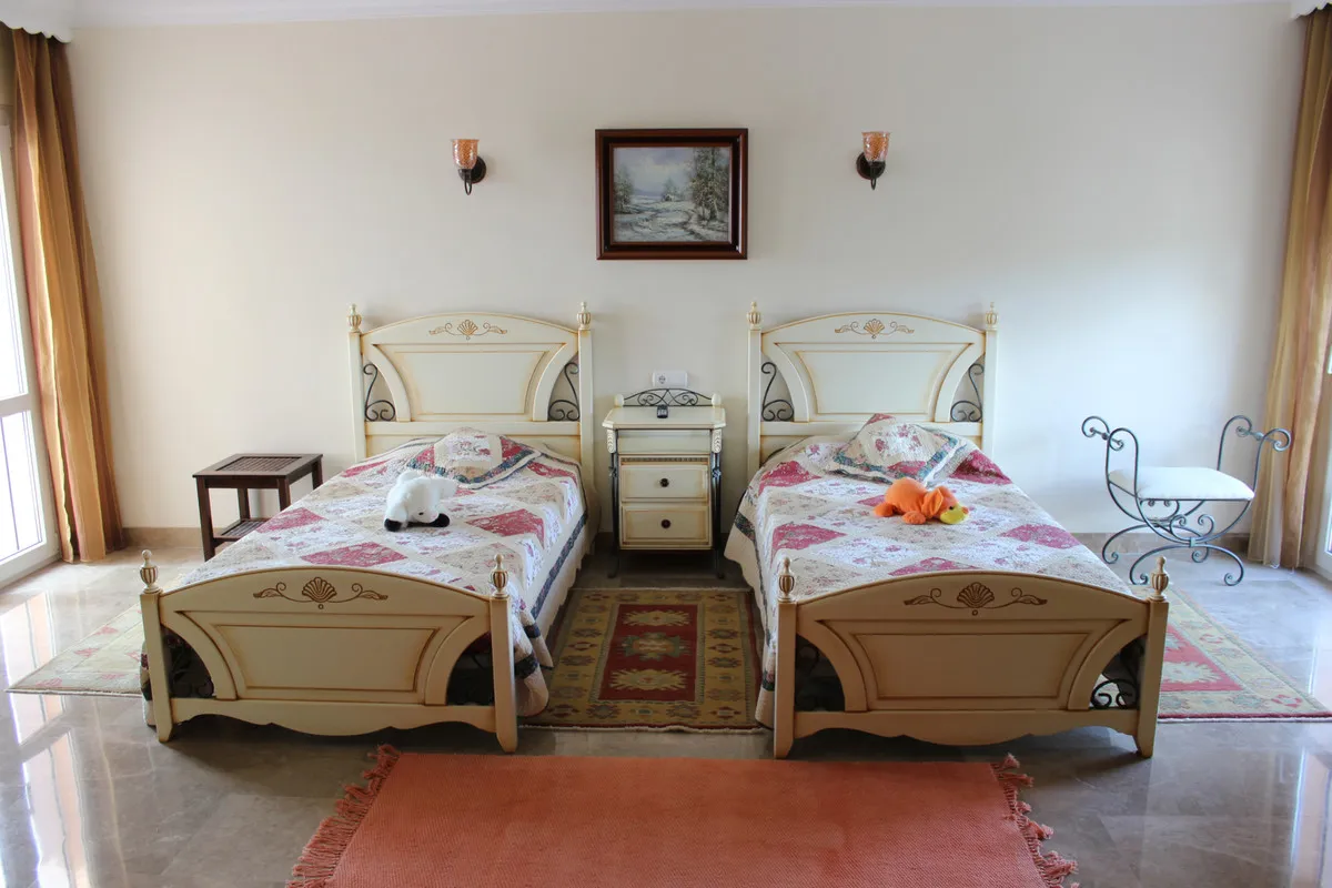 0b018f64-7908-4ca0-afd5-d10330a95907