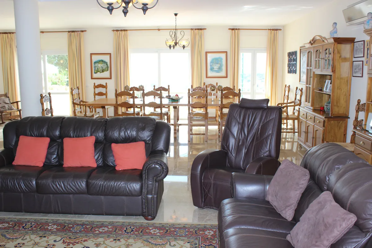 32e24e2b-64d2-4fe8-89a4-6520d532a375