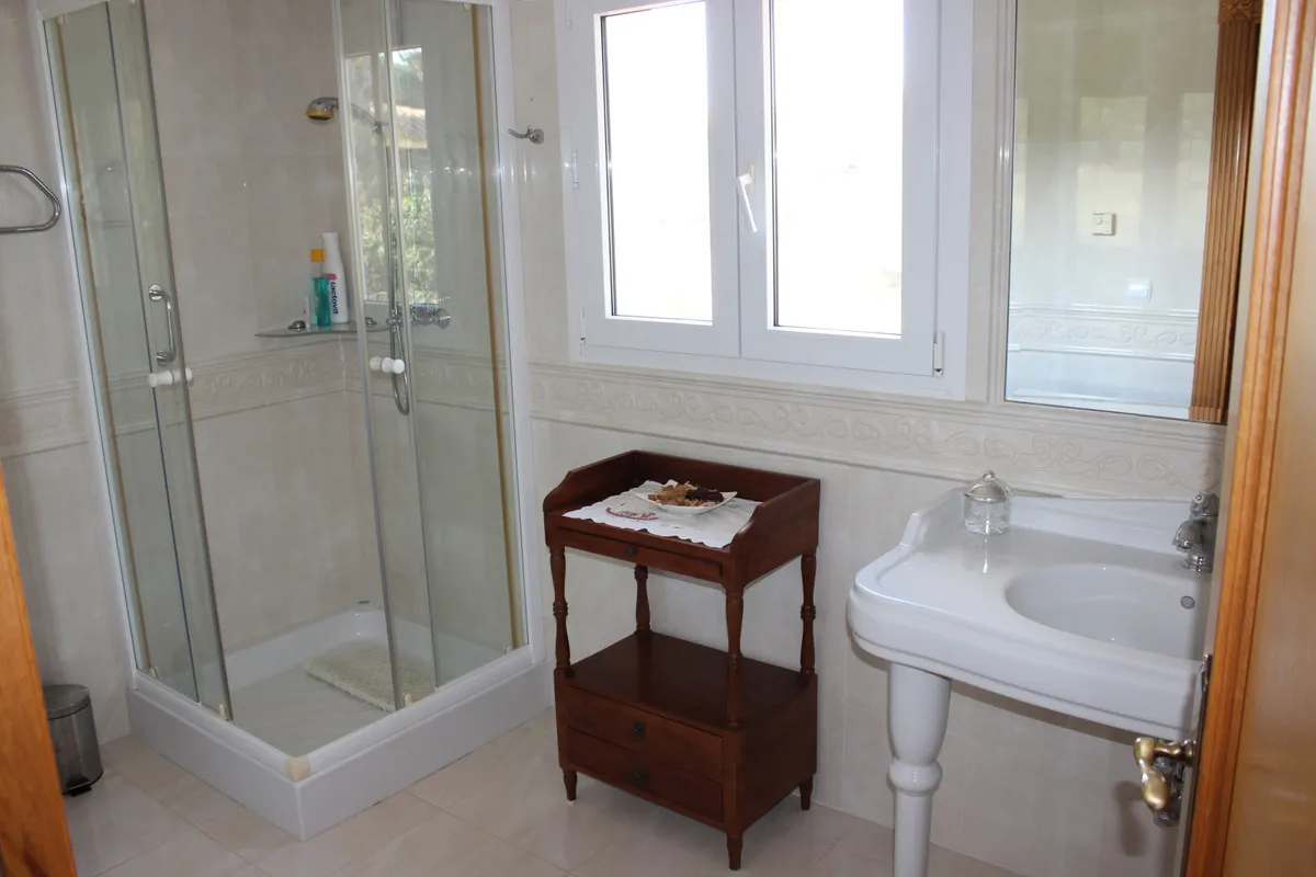 ce212da9-00cb-401a-b411-b85963f8077e