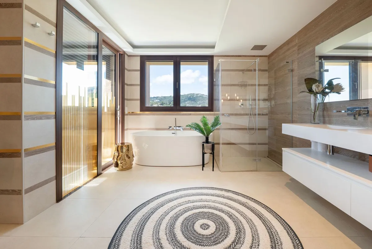 a4d6e524-d72f-40cf-84ef-774ca28b8ef6