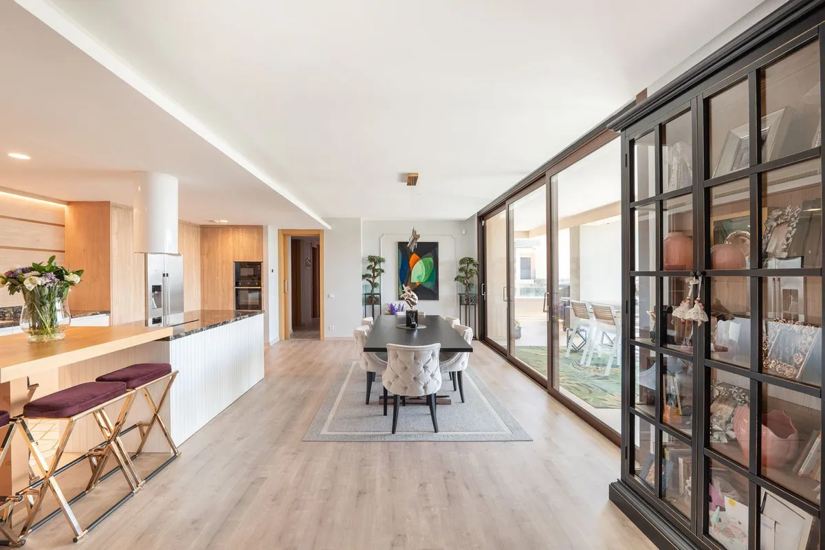 a7e20dba-62d0-4ebd-89ea-abc655f54f6e