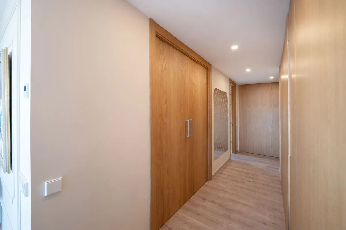 ad7ec863-3993-4002-967c-1d40ca4307f2