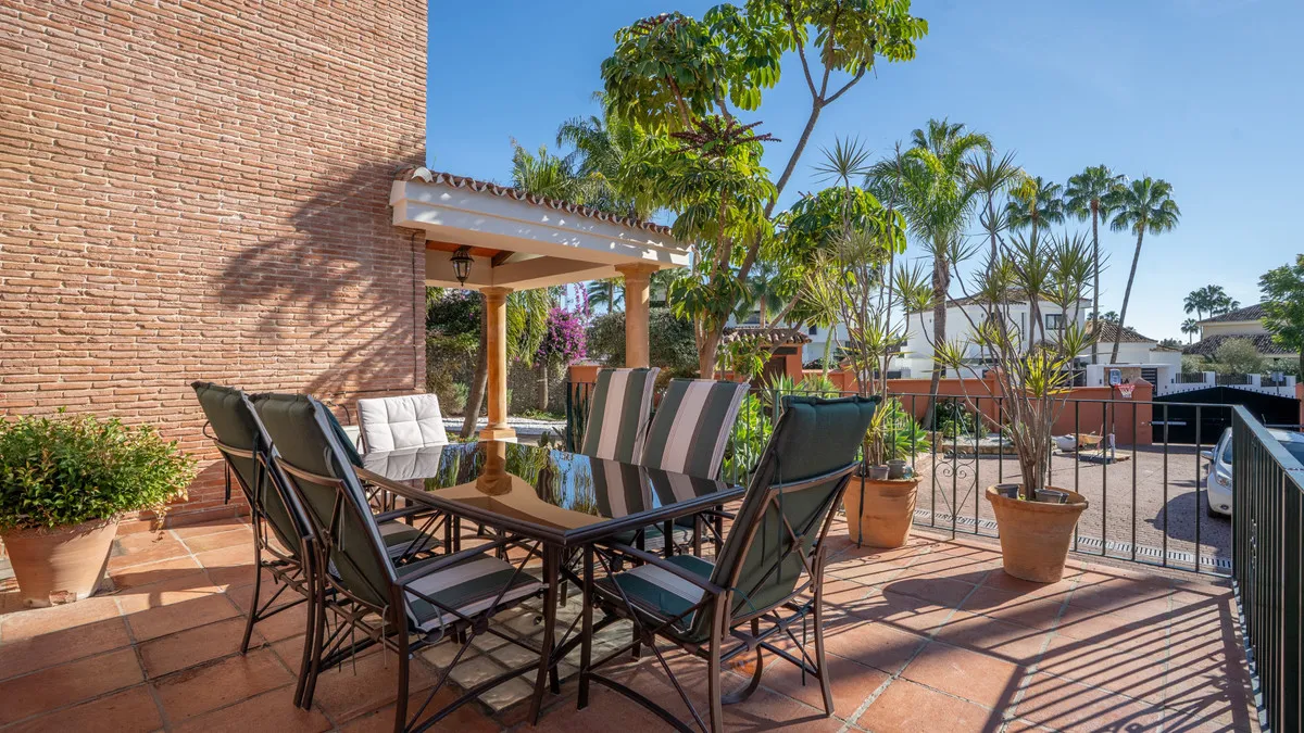 34724af3-d38b-4d01-a55e-6462af0c78fb