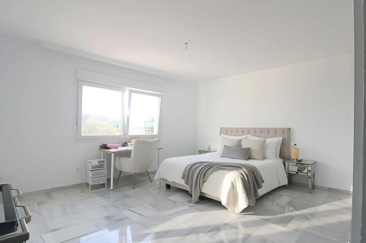 64efa41c-e5f2-40dd-b069-92eb36d1dcdb