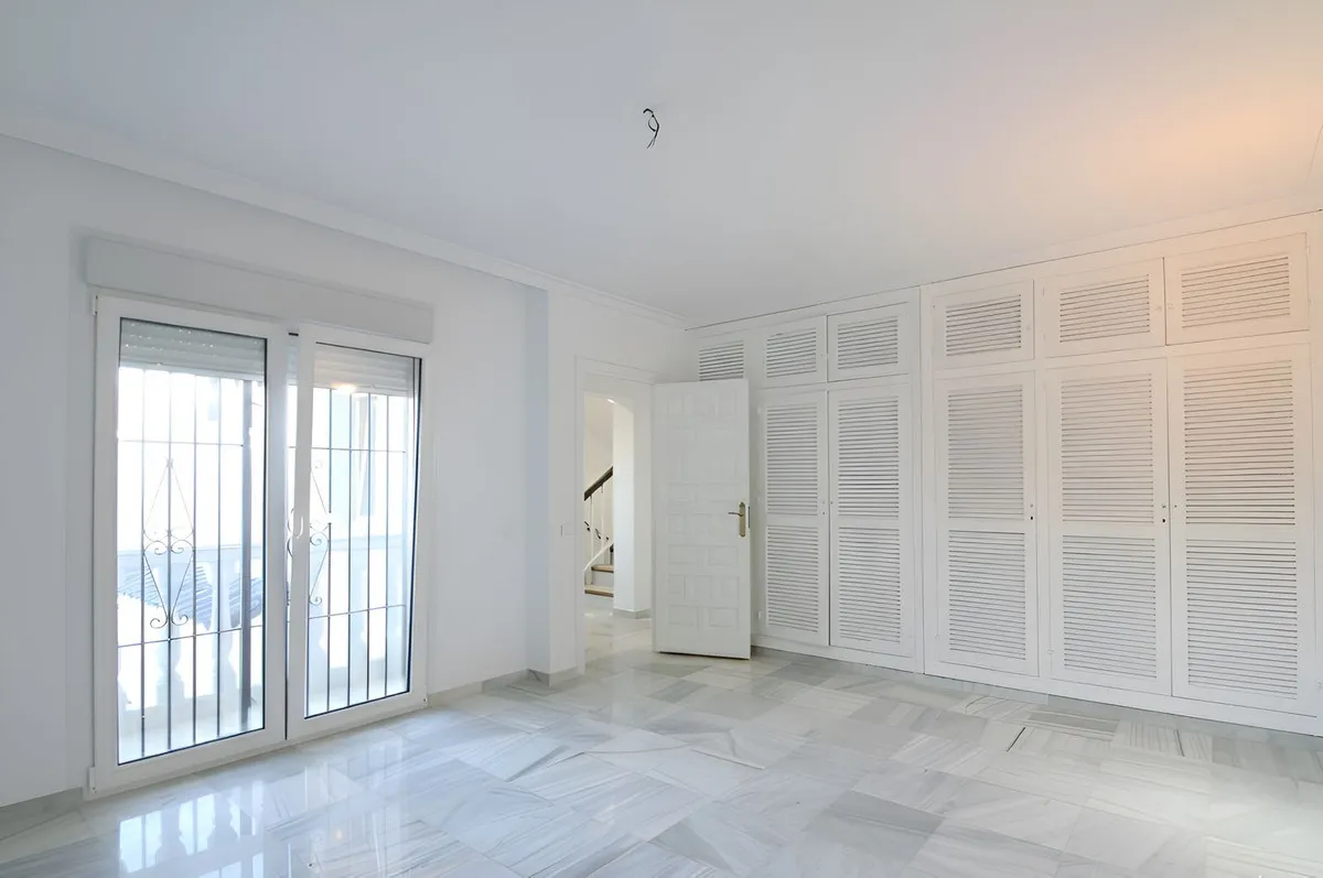 7cc9599b-acbc-4a96-a028-c2f5cad604bd