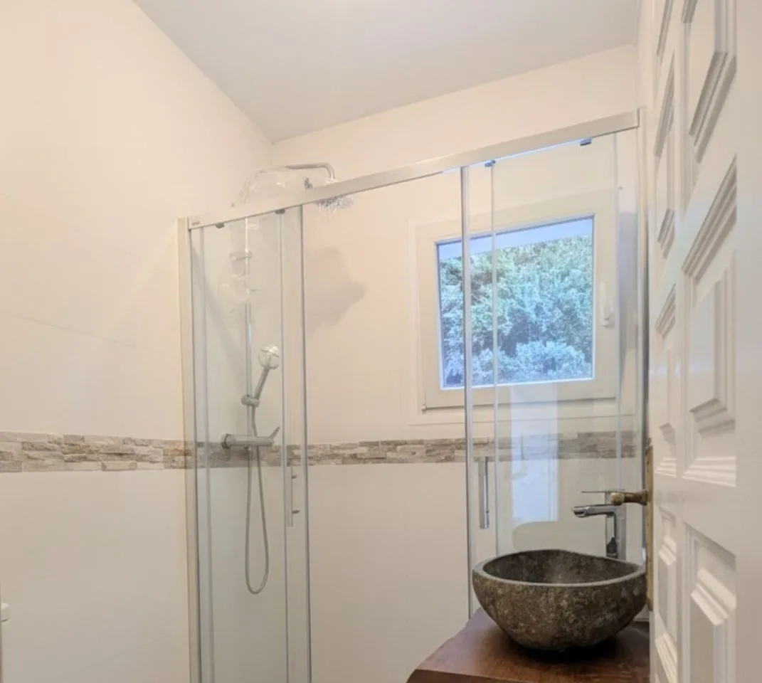 8364a803-e1b0-4667-a739-3d23ac7fc369