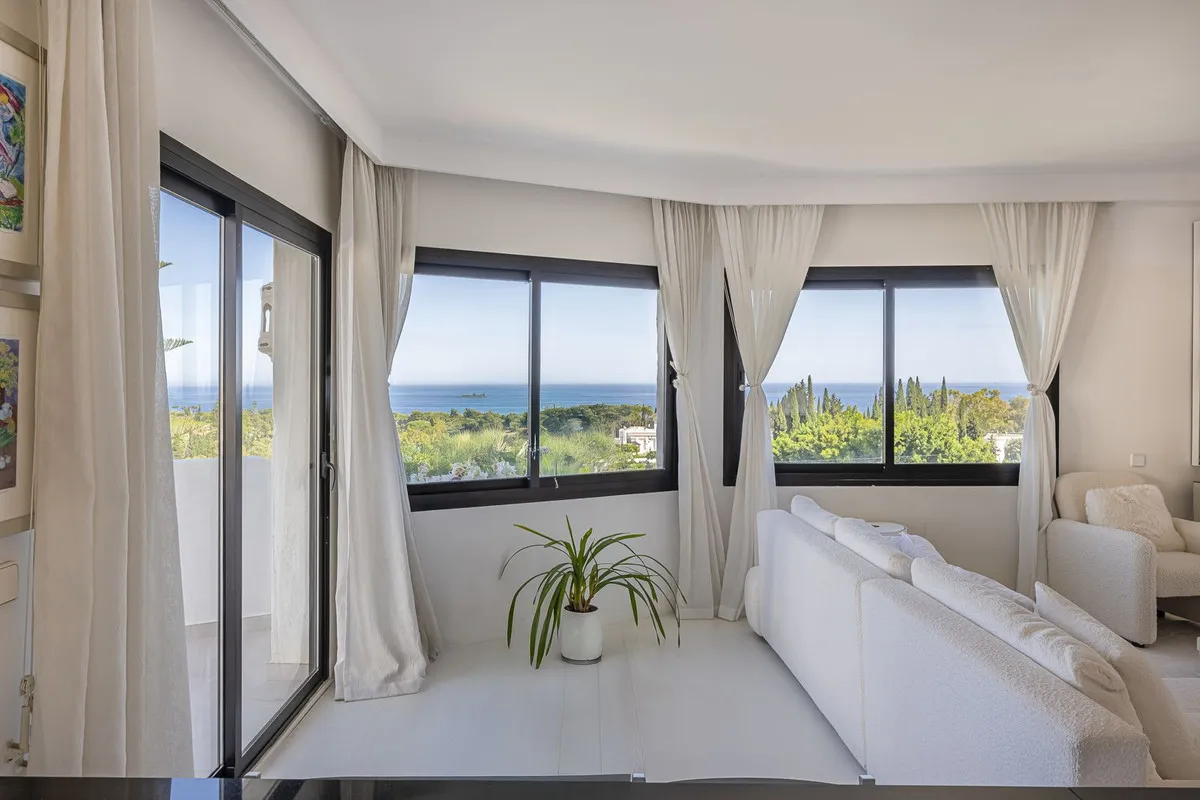 ca04fa4f-8fc9-4fab-9818-e6ff28f57976