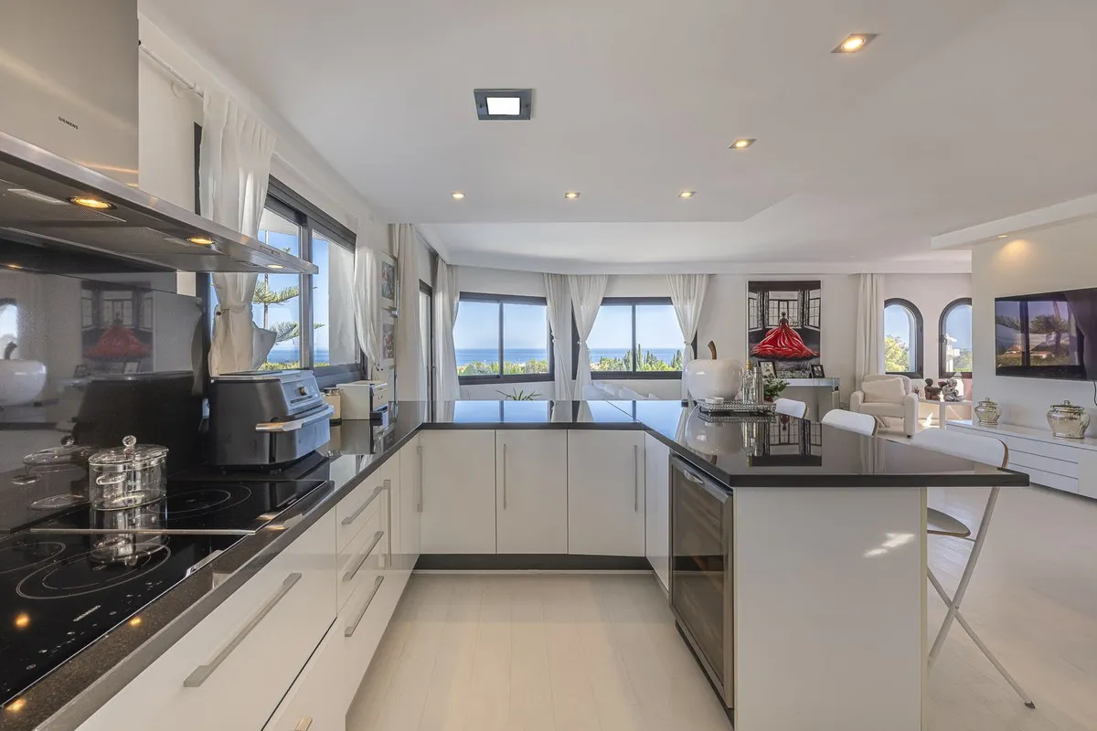 ce4d46c7-6b19-4fb8-b89b-ba95b688d7e4