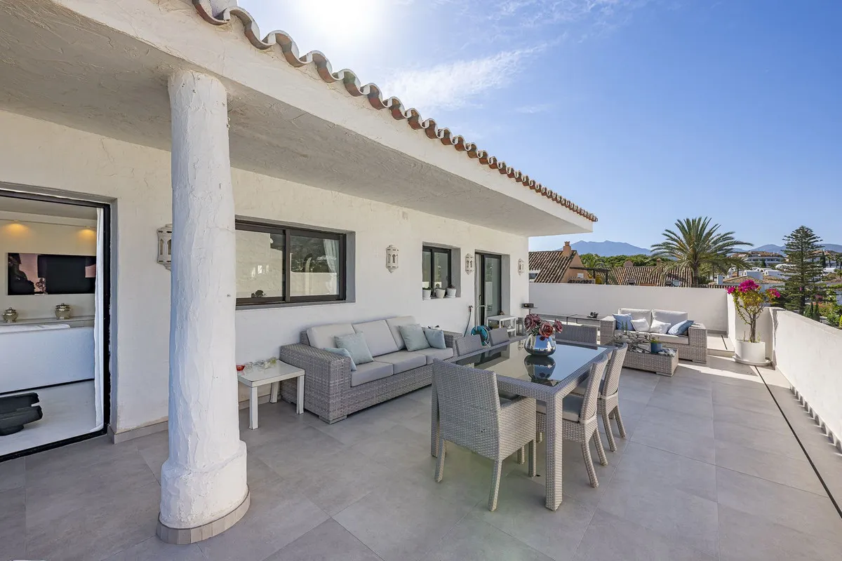 d39569bf-f551-4add-b5c3-82c1a2d4a493