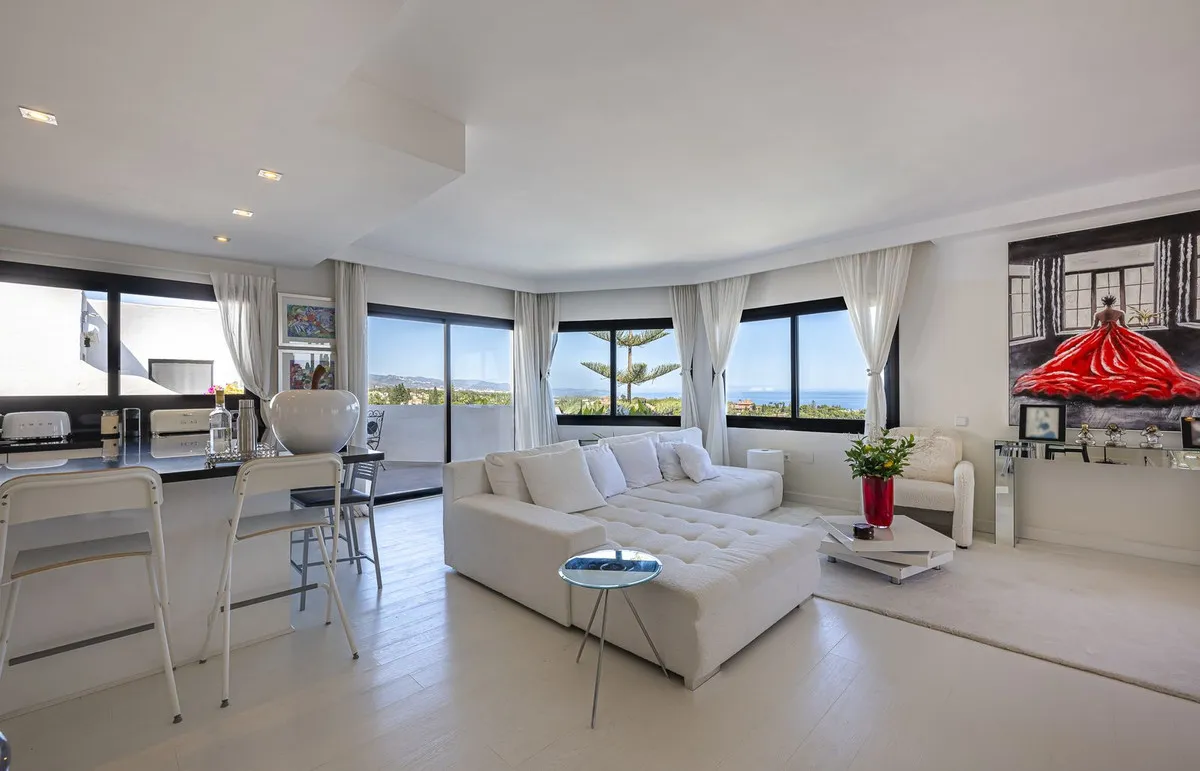 dd763b44-b49d-4915-8c47-98bdaf91e9a4