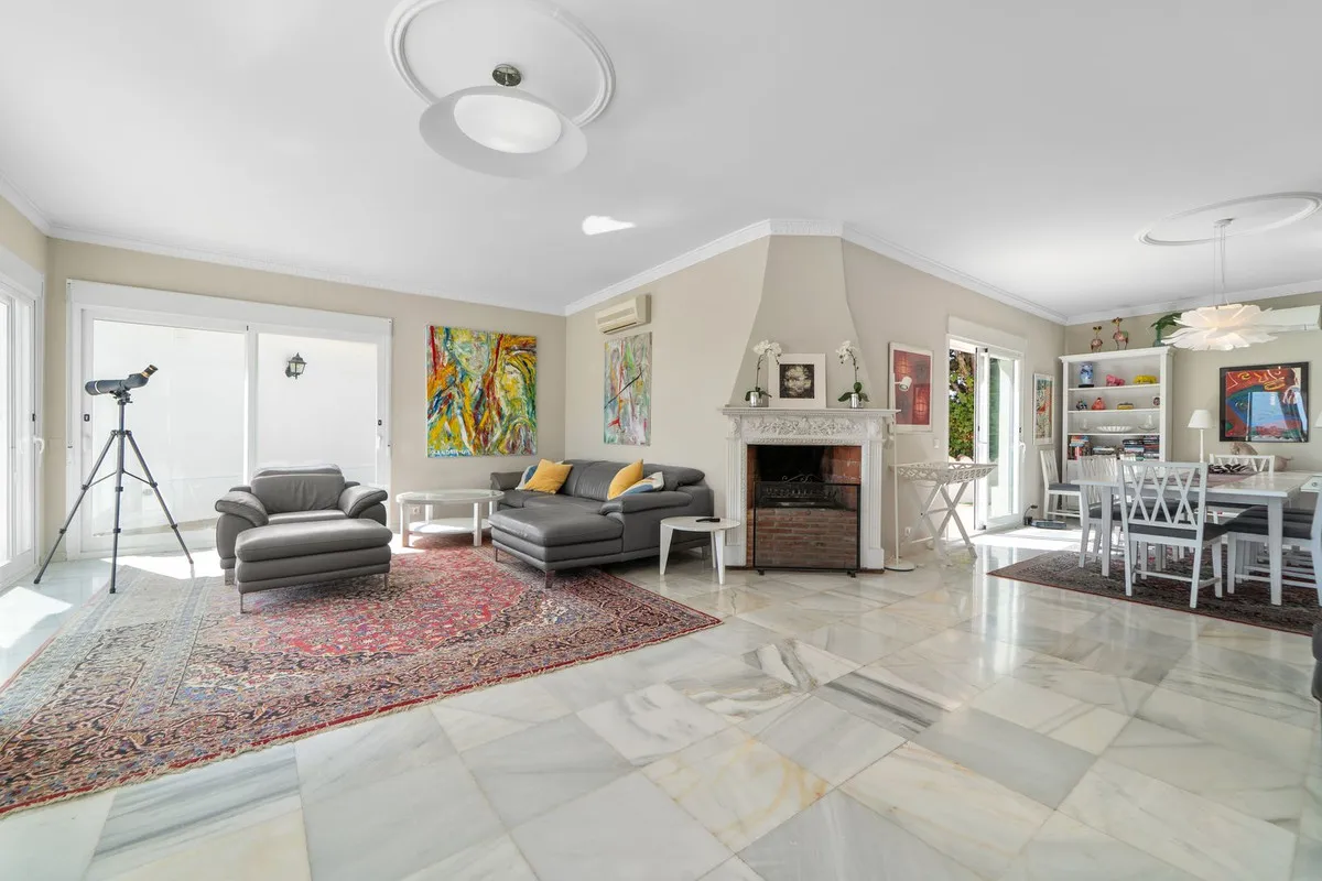 a68c511e-2473-4342-80ec-e1b014f77f58