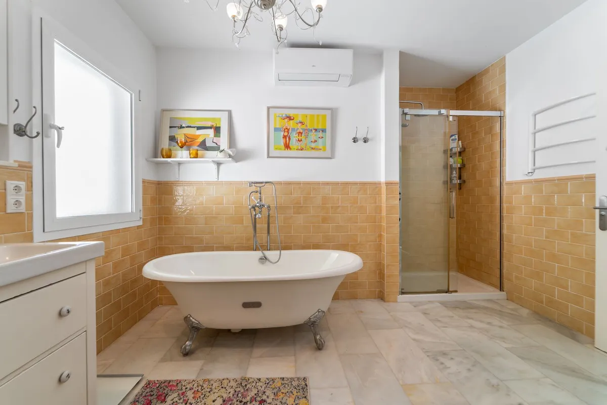 dd5989e7-17df-47d0-92b1-dc6ff1730697