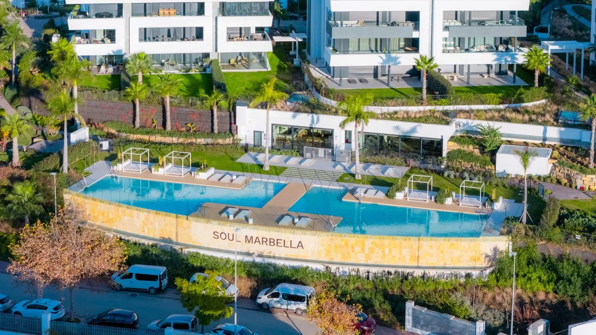 17c1d05b-1447-4442-a7df-5d20307196d8