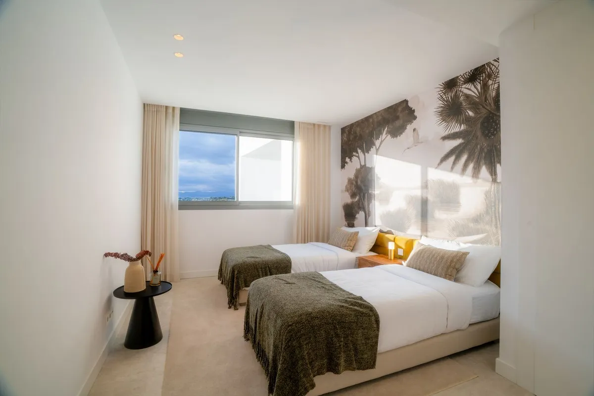 bb8c537b-09f0-41db-acb6-ec236c7258e4